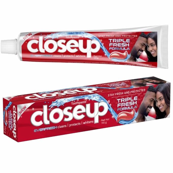 CLOSE-UP TRIPLE FRESH TOOTHPASTE
