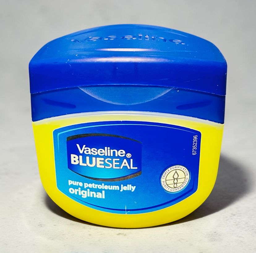 BLUESEAL ORIGINAL VASELINE 250ML 