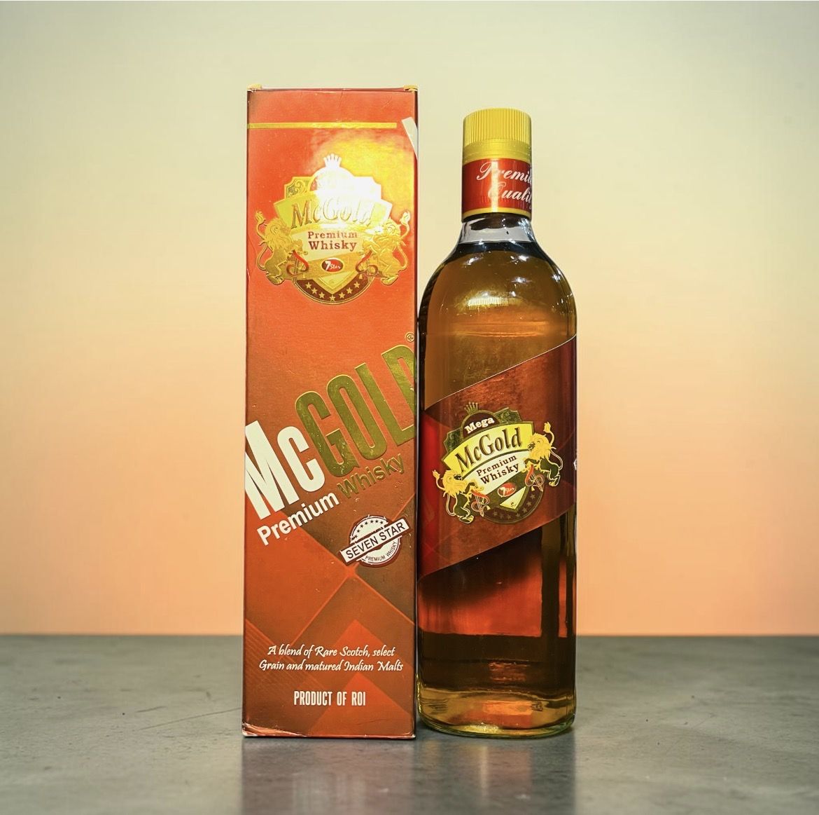 MEGA MC GOLD PREMIUM WHISKY 750ML 